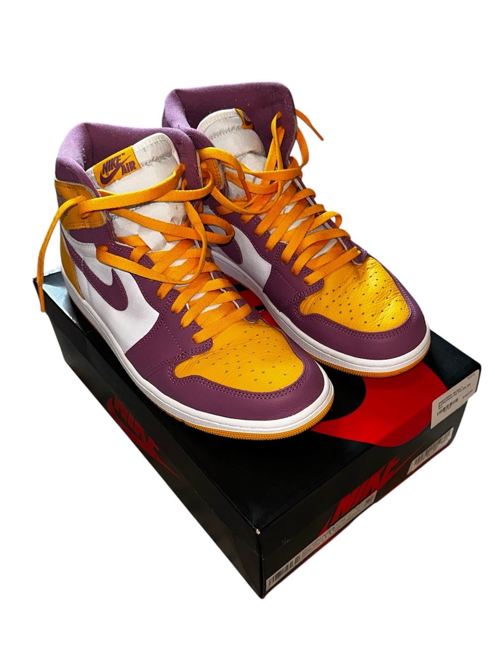 Jordan 1 Retro High OG Brotherhood 2022 Size 11.5
